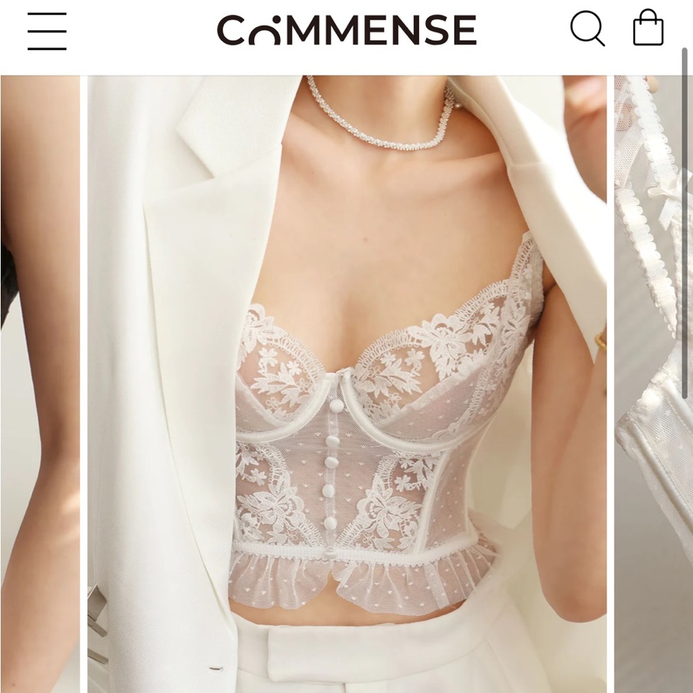 New Floral Lace Mesh Corset Crop Top - Size Small - semi cropped